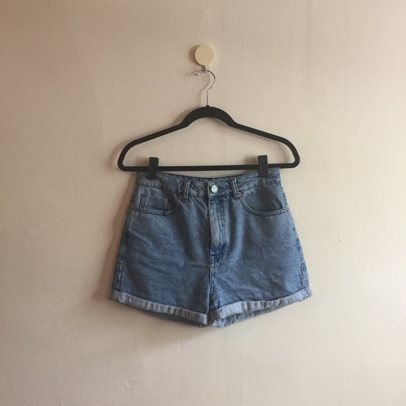 ❗️SOLD on eBay❗️ASOS High Rise Denim Mom Shorts 6 - Picture 2 of 8